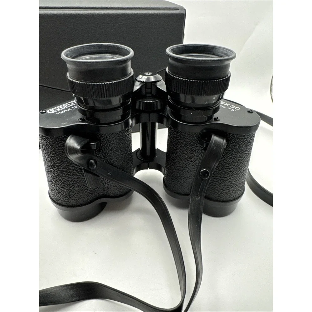 Everlite‎ Binoculars 8x30 Field 7.5° with Carrying Case